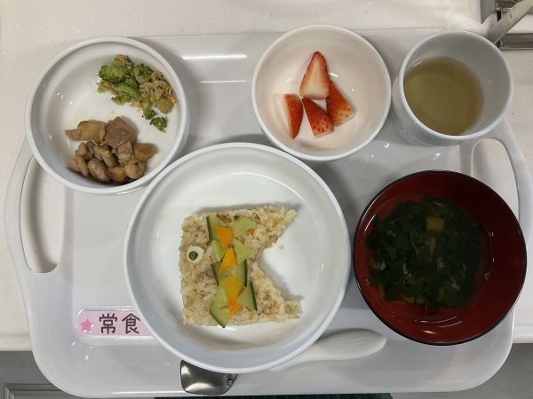 【常食】・鯉のぼり炊き込みご飯