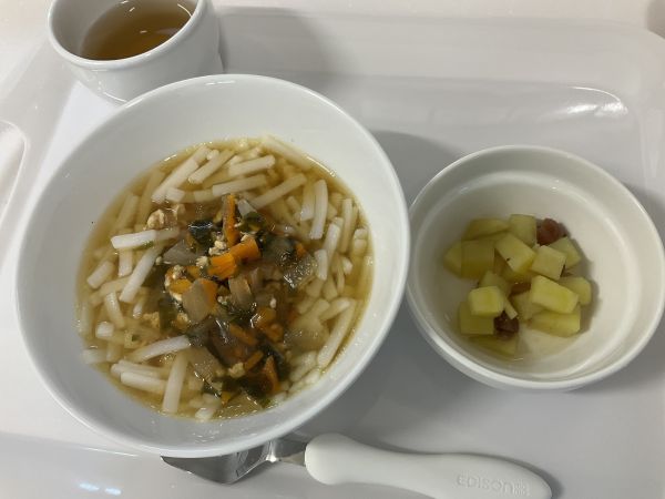 炒めうどんです《常食》