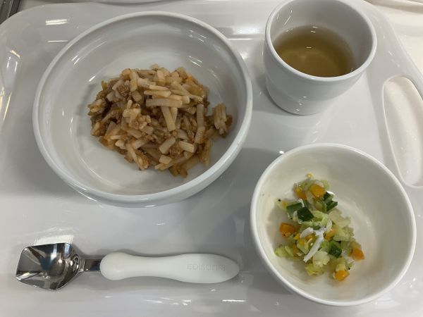 茄子のミートうどんです《常食》