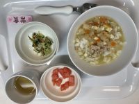 〈常食〉みそうどんブロッコリーの和風サラダすいか