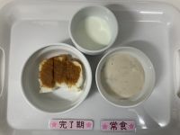〈完了 常食〉ジャムヨーグルト手作りラスク牛乳