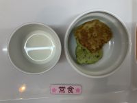 〈常食〉牛乳ポパイパンケーキ