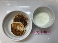 《離乳食完了期》おやつはごまみそパンケーキです。